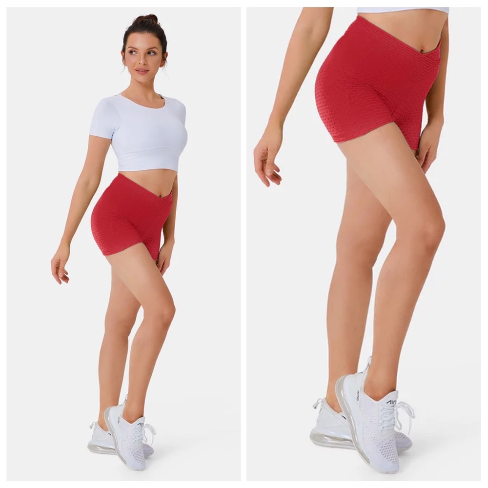 HALARA | Crossover Butt Lifting Honeycomb Textured Ruched Shorts